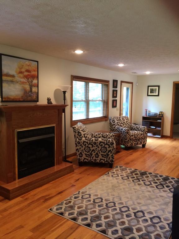 The Landing On Shavers Elkins Exterior foto